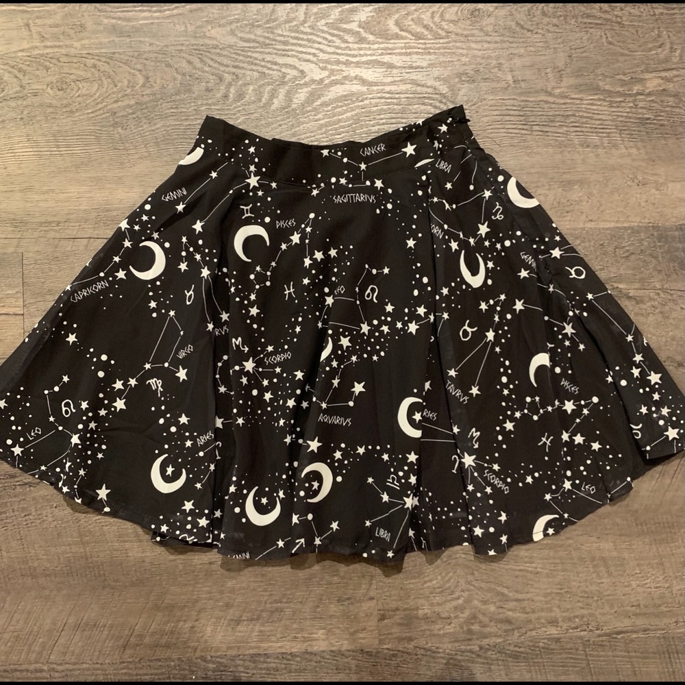Sold - NWOT Killstar Astrology Skirt - Picture 1 of 2